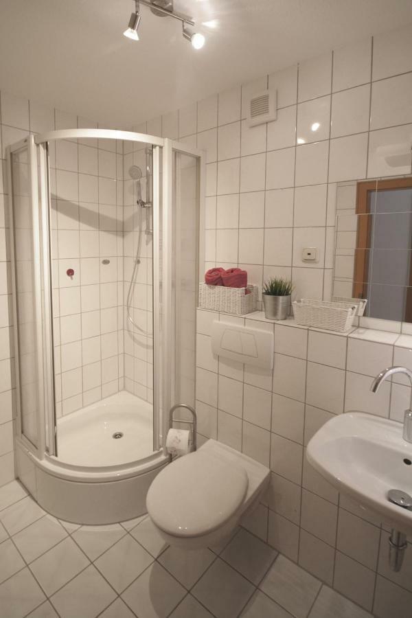 Mimi Souterrainwohnung Apartment *
